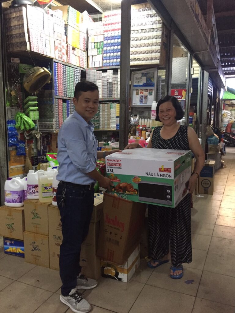 Trao giải cho Khách hàng thuộc Thị trường Đà Nẵng