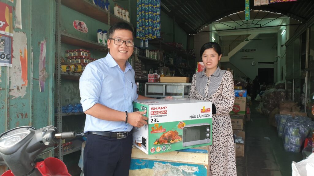 Trao giải cho Khách hàng thuộc Thị trường Gia Lai
